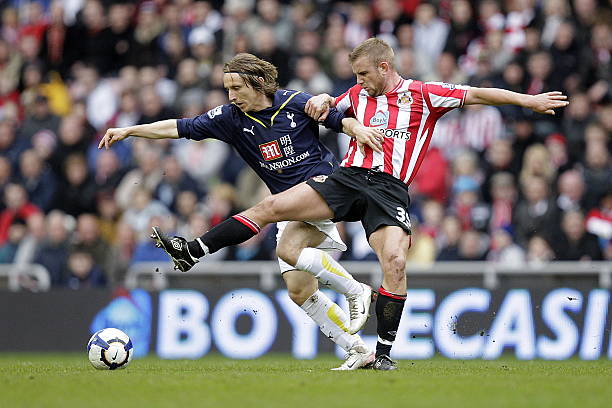 成为利兹防 成为利兹防