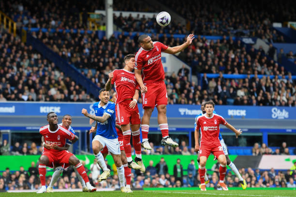 经验丰富的 经验丰富的