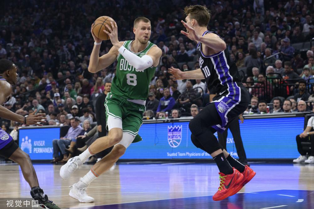 的表现略显 的表现略显