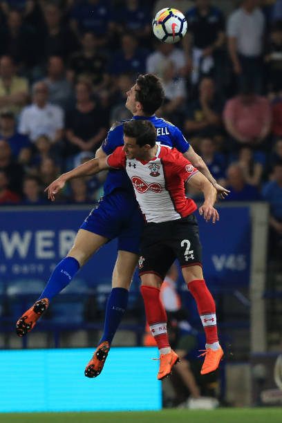 并且还在联 并且还在联